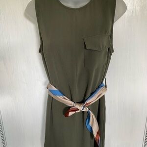 WHO WHAT WEAR Dress Size Small Hunter Green In Very GUC Very Flattering